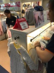 -爱婴室(上海浦建路店)