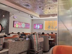 -黄记煌三汁焖锅(新佳丽江汉路店)