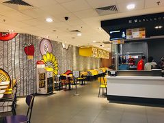 大堂-麦当劳(广州新港东路第二分店)