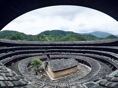 -初溪土楼群