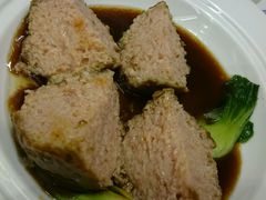 獅子頭-银都上海菜馆(粤海东路店)