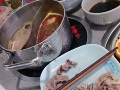 -金滏山烤肉·海鲜·火锅自助餐厅(襄阳万达店)