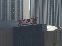 -唐山抗震纪念碑广场