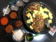 -美食美客土烙锅店·老字号