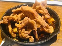 美式乡村土豆泥配脆鸡皮-造精酿餐厅