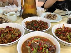 -笨罗卜浏阳菜馆(龙华鹏润达店)