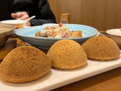 酥皮山楂叉烧包-粤域茶餐厅