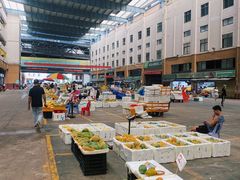 自助取餐区-新鸿港水果市场