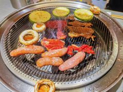 -围炉肉舍丹东海鲜烤肉·烤活鳗(步行街店)