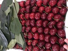 1元硬币大的车里子-双福水果批发市场
