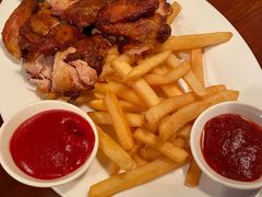 -宝莱纳啤酒花园餐厅PAULANER BRAUHAUS Nanjing(广州路店)