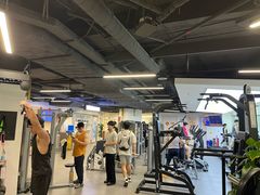-超鹿运动(达信大厦店)