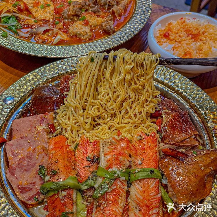 滨湖的！！穷鬼们！！快冲！！