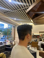 -MARTIN'S BARBER SHOP男士理发馆