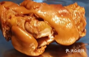 Cat Aunt's Mildly Spicy Pig's Feet