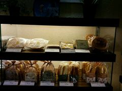 面包甜点陈列柜-资溪面包(育贤店)