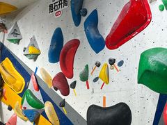 -CLIFFS颗粒攀岩(萧山众安店)