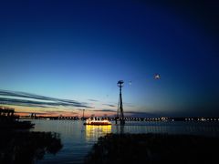 -人民防洪胜利纪念塔