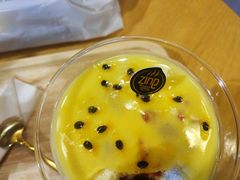 -ZING COFFEE 镜咖啡