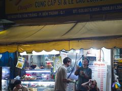 -Bánh Mì Huynh Hoa