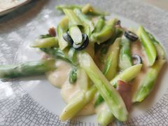 奶油芦笋-穹六人间 people 6(岳阳路店)