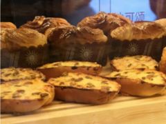 墨鱼熏鸡面包-85度C(苏州石路店)