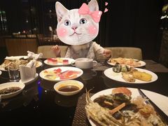 -唐拉雅秀酒店-西锦汇空中BBQ·思创餐厅