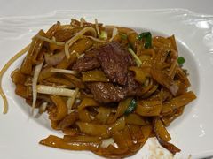 干炒牛河-稻香酒家·34年老字号·港式粤菜(汉街店)