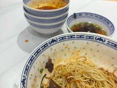 -鲁达面馆本帮风味(共康东路店)