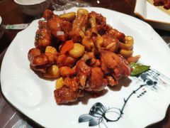 -东来菜馆•手抓海鲜家常菜•海鲜锅贴(鸽子窝店)
