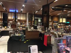 -诚品(信义店)