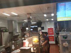 -麦当劳(杭州庆春路店)