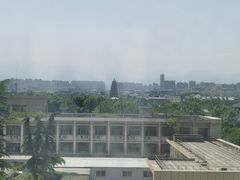 -西安大雁塔科技大学地铁站亚朵酒店