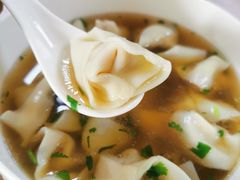 -周震馄饨