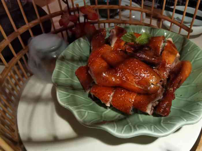 佬麻雀·至美湘味(白云汇店)-"点了一桌子菜,感觉都棒棒哒～菜品也