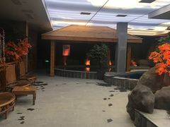 -水中央富硒温泉