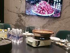 -忆江南·临江鱼馆