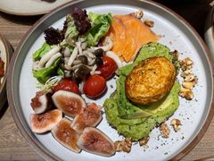 牛油果三文鱼活力早餐-nata&bica(松江大学城店)