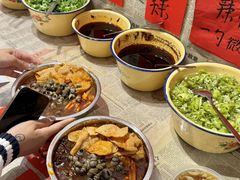 -柳州肥姨妈大骨螺蛳粉(江宁万达店)