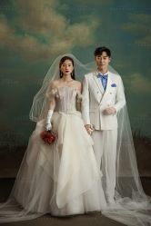 -雪中彩影婚纱摄影·微光艺术中心