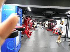 -坚果健身24小时工作室(定西路店)