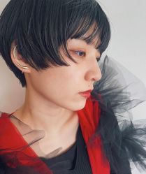 -变画·发型STUDIO