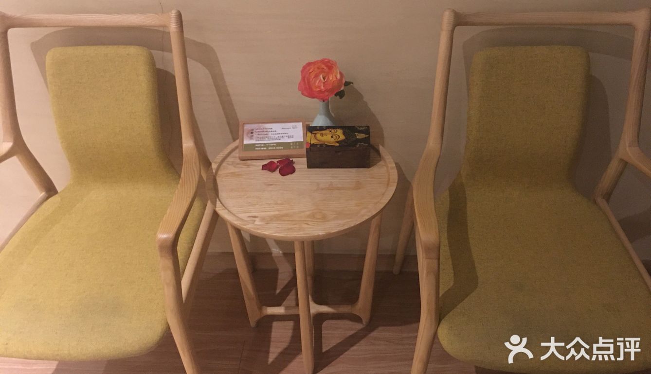 结束后还准备了银耳羹以及坚果饼干