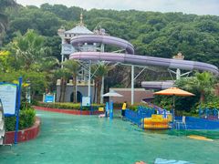 -平湖九龙山乐满地水上乐园