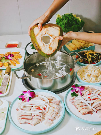 海南特色美食|椰子鸡肉的神仙搭配yyds️