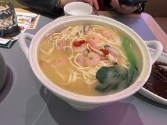 -桂满陇·蟹黄小笼汤包(中山公园店)