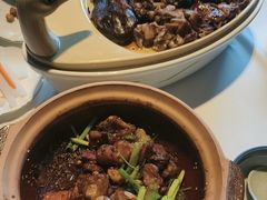 -八府香鸭·啫啫煲(华山路店)