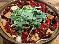 -有红鸡毛店·砂锅菜(抚琴夜市店)
