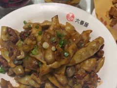 -六泰居·尔滨地标·东北菜(松北店)