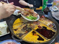 -铜元老码头鳝鱼火锅